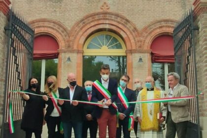 Inaugurata “Le Scuole”, la nuova biblioteca-pinacoteca del Comune di Pieve di Cento