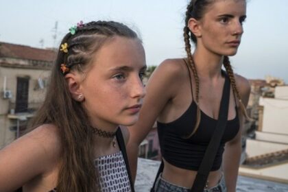 Con i Bambini mostra “Stati d’infanzia. Viaggio nel Paese che cresce”